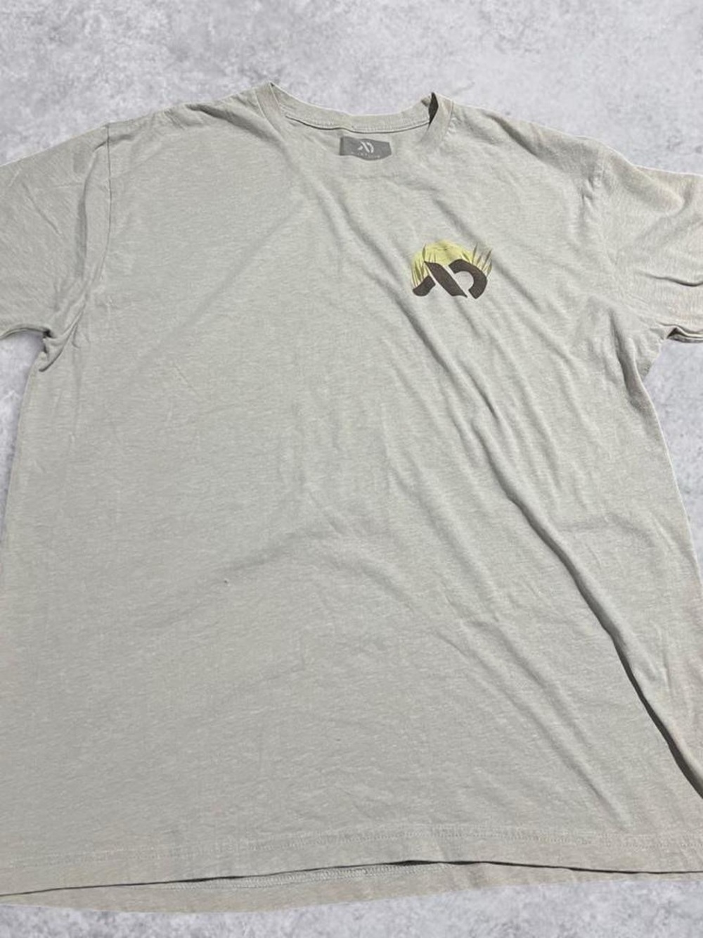 First Lite White Hunting T-Shirt Back Graphic Mens XL